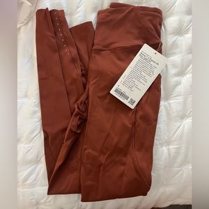 NWT LULULEMON burnt orange leggings 25’’